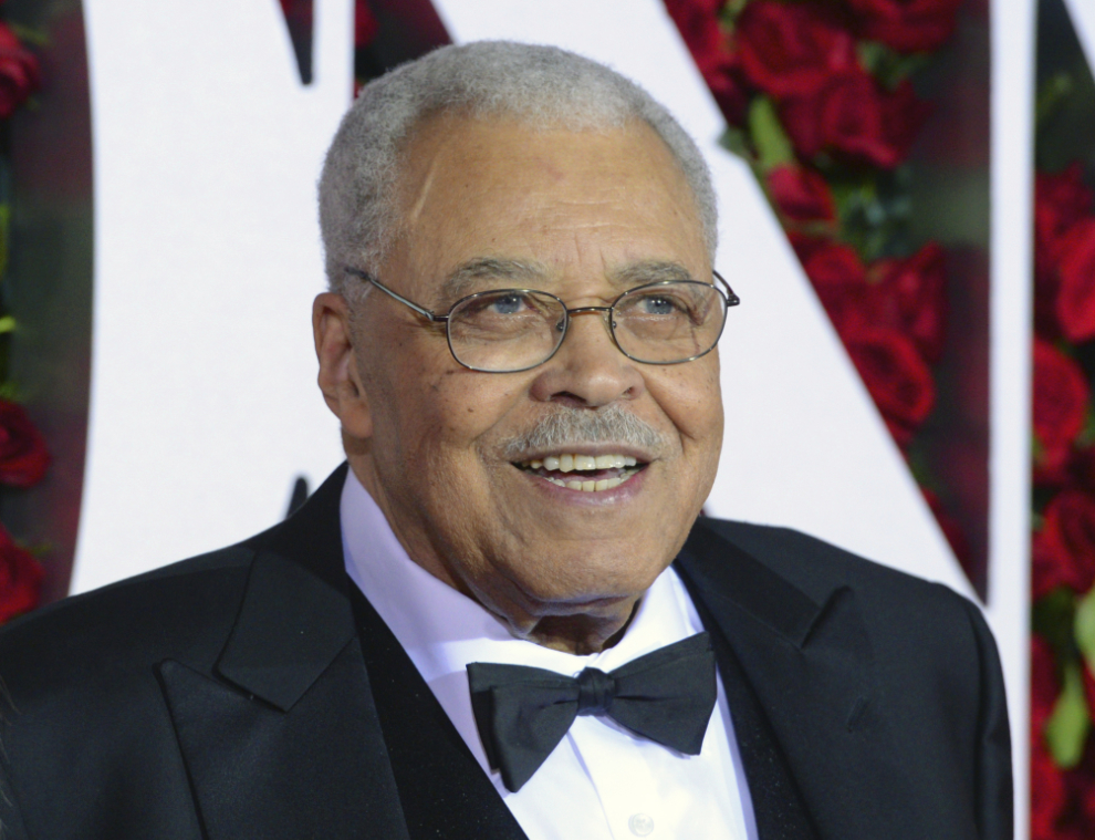 James Earl Jones mourned by 'Star Wars' icons, Denzel Washington and others  | News, Sports, Jobs - The Express